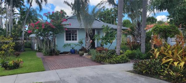 East Hialeah, 468 SE 4th St, Hialeah, Florida 33010, image 1