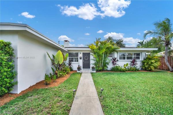 South Coral Homes, 9375 Jamaica Dr, Cutler Bay, Florida 33189, image 2