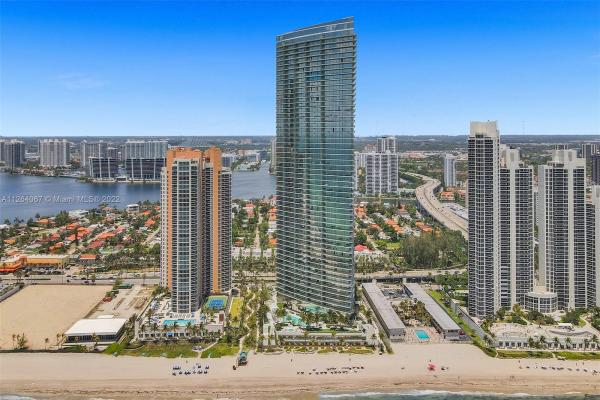 Residences By Armani Casa, 18975 Collins Ave #2204, Sunny Isles Beach, Florida 33160, image 2