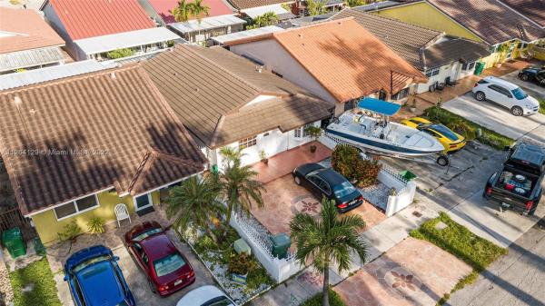 Biltmore Estates, 11470 NW 87th Ct, Hialeah Gardens, Florida 33018, image 1