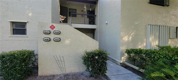 Karanda Village 1, 3419 Cocoplum Cir #3210, Coconut Creek, Florida 33063, image 1
