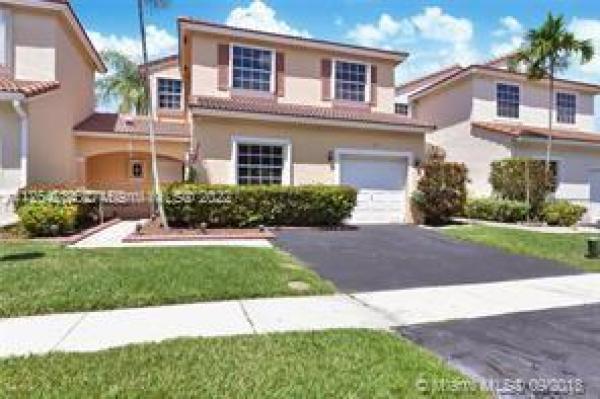 Misty Bay At Silver Lakes, 17301 NW 6th St #17301, Pembroke Pines, Florida 33029, image 1