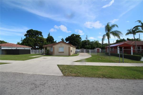 West Perrine No HOA, 10600 SW 171st St, West Perrine, Florida 33157, image 2
