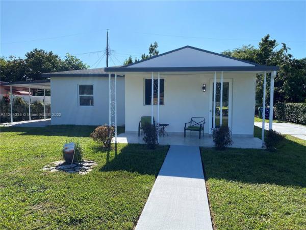 532 NW 100th St, Unincorporated Dade County, Florida 33150, image 2