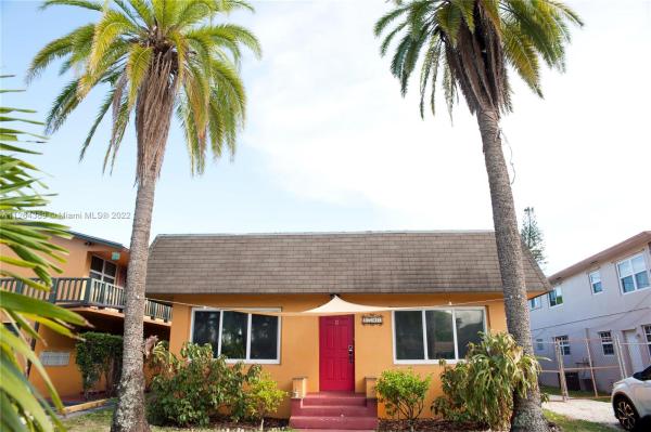 Driftwood Arms, 1702 N Mckinley St #12, Hollywood, Florida 33020, image 1