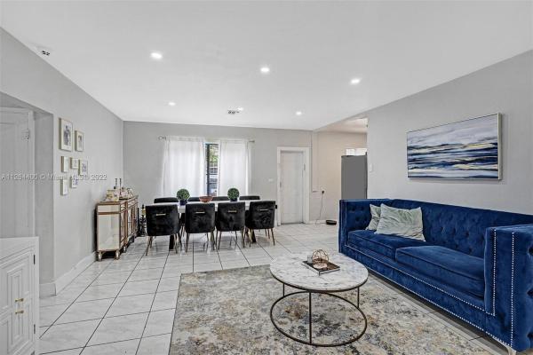 Panuleta Gardens, 16920 NE 7th Ct, North Miami Beach, Florida 33162, image 1