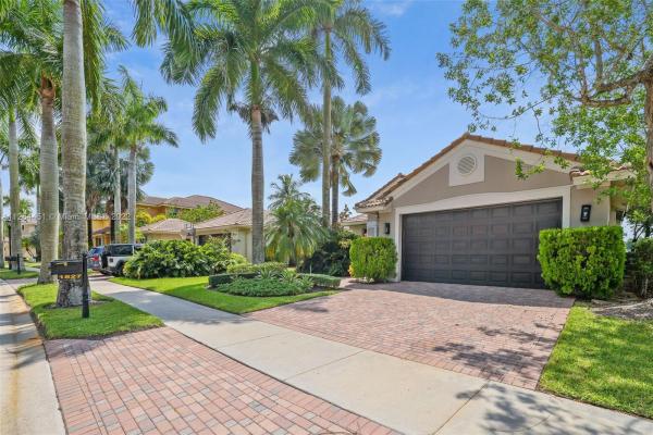 Harbor View, 1827 Harbor View Cir, Weston, Florida 33327, image 2