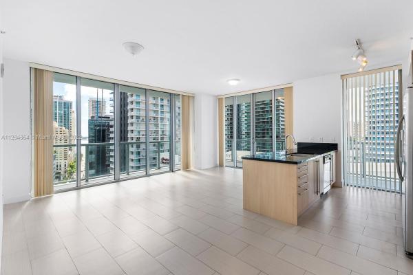 Axis On Brickell South, 79 SW 12 St #2106, Miami, Florida 33130, image 2