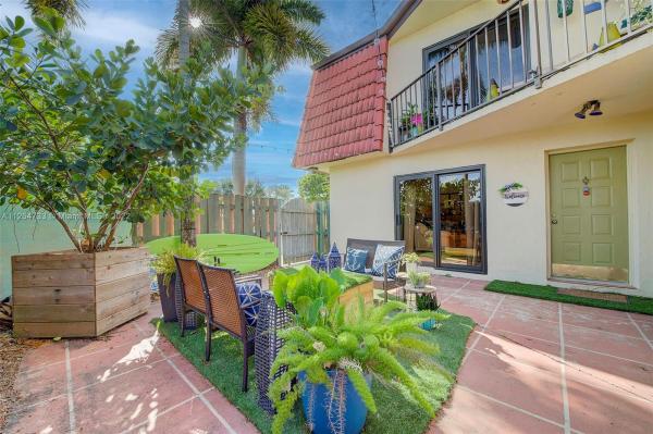 Somerset, 3750 Victoria Dr, West Palm Beach, Florida 33406, image 1