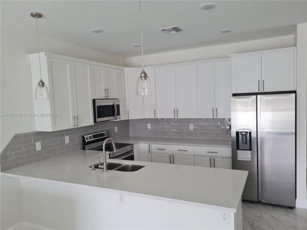 120-122 Jenna Ave S, Lehigh Acres, Florida 33973, image 1