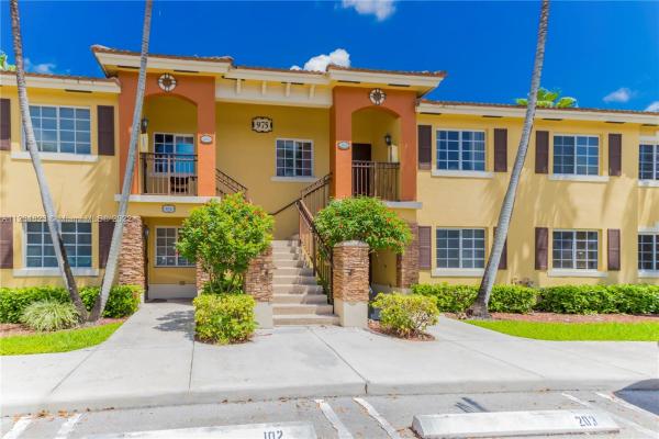 Monterey At Malibu Bay, 975 NE 33rd Ter #203, Homestead, Florida 33033, image 1