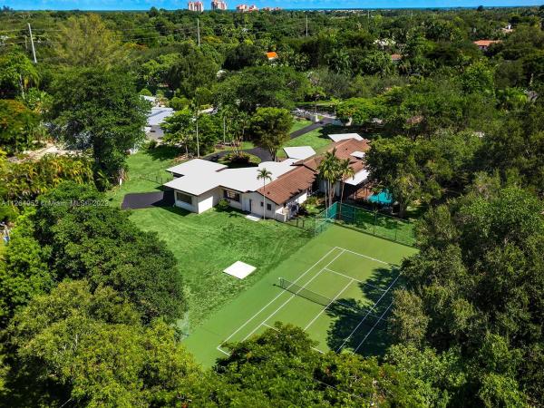 Pinecrest Residential, 6745 SW 132nd St, Pinecrest, Florida 33156, image 1