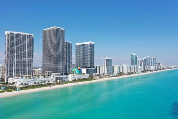 Berkeley Diplomat, Hallandale Beach, Florida 33009, image 1