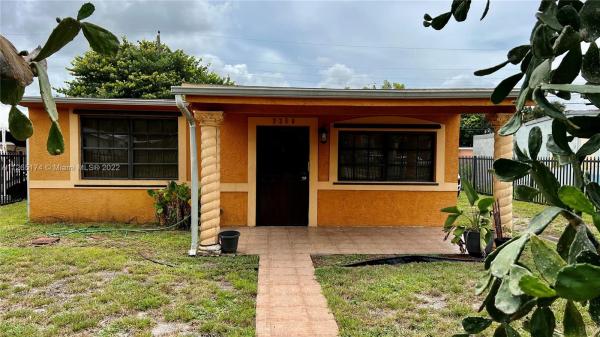 Magnolia Gardens, 2350 Rutland St, Opa-Locka, Florida 33054, image 2