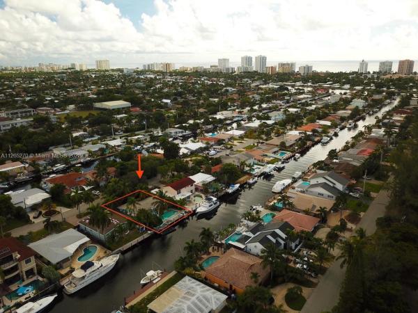 Pompano Isles, 2348 SE 14th St, Pompano Beach, Florida 33062, image 1