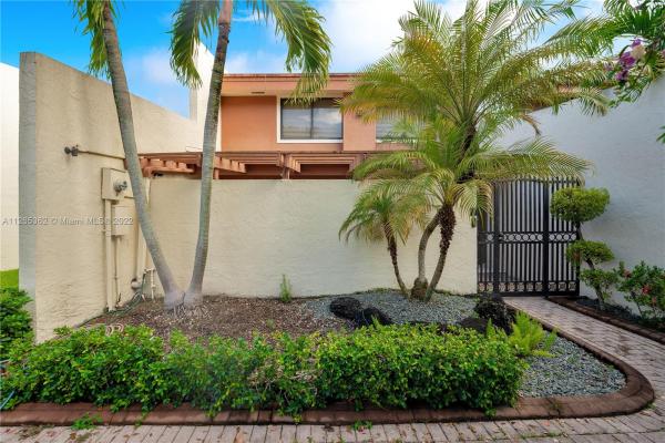 Sunset Kendall Villas, 7859 SW 106th Cir, Kendall, Florida 33173, image 1