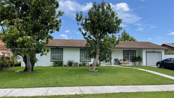Pine Lake, 11022 SW 166th Ter, Palmetto Estates, Florida 33157, image 1
