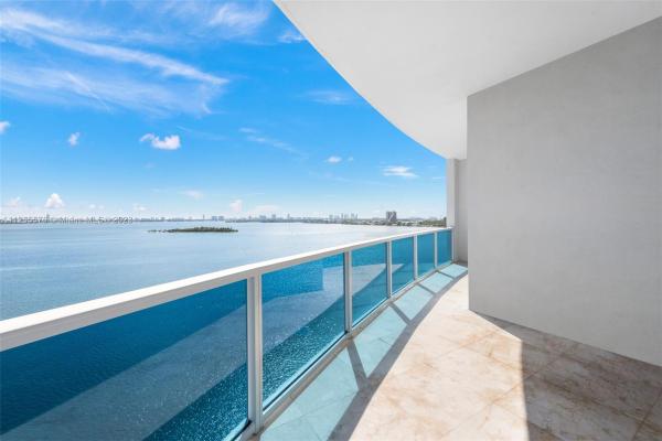 New Wave, 725 NE 22nd St #12F, Miami, Florida 33137, image 1