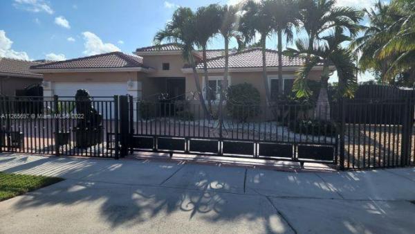 20802 SW 127th Ct, Unincorporated Dade County, Florida 33177, image 2