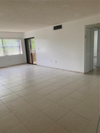 Las Brisas Village, 10125 NW 9th St Cir #8-204, Fountainebleau, Florida 33172, image 1