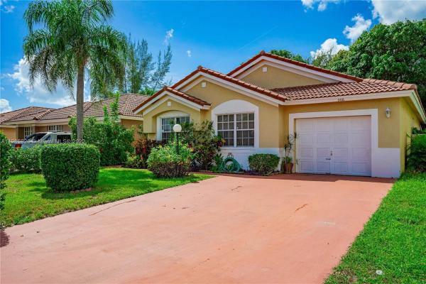 Monterrey, 5416 NW 184th St, Miami Gardens, Florida 33055, image 2
