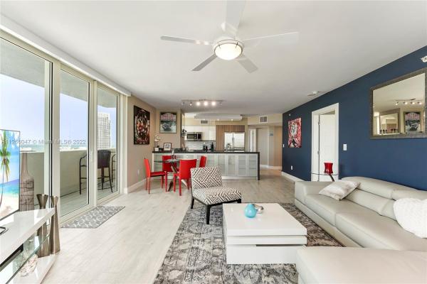 Yacht Club At Portofino, 90 Alton Rd #1511, Miami Beach, Florida 33139, image 2