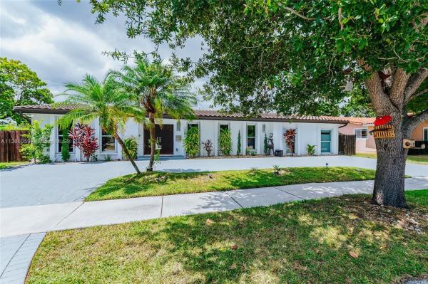 Skyknoll Estates, 19694 NE 24th Ave, Ojus, Florida 33180, image 1