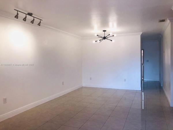 Villas Del Sol, Hialeah, Florida 33012, image 1