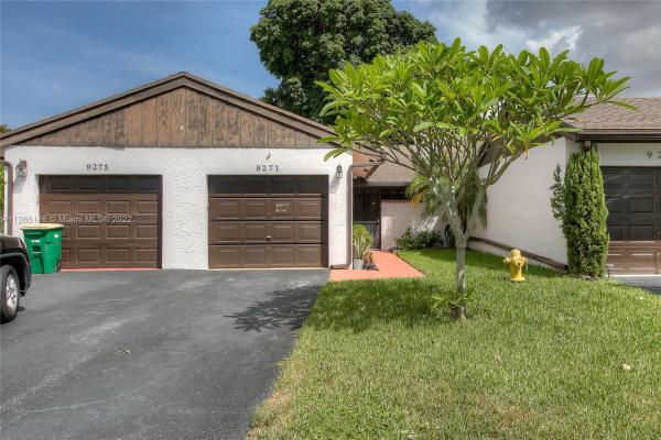 Wedgewood, 9271 Wedgewood Dr #D20, Tamarac, Florida 33321, image 1