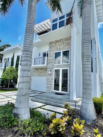 Oasis Park Square At Doral, 3349 NW 84th Ct, Doral, Florida 33122, image 1