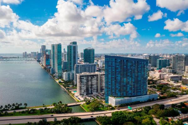 Blue On The Bay, 601 NE 36th St #2606, Miami, Florida 33137, image 2