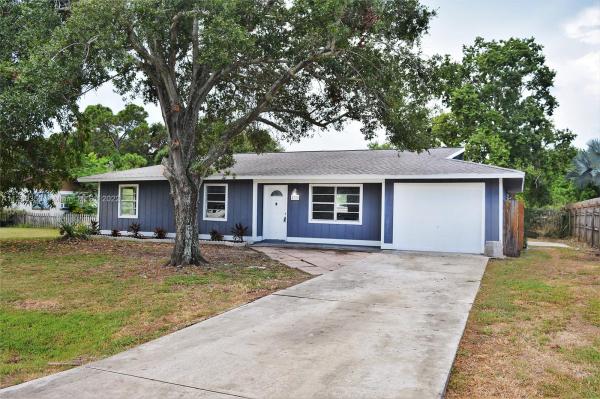 Indian River Estates, 4703 Myrtle Dr, Fort Pierce, Florida 34982, image 2