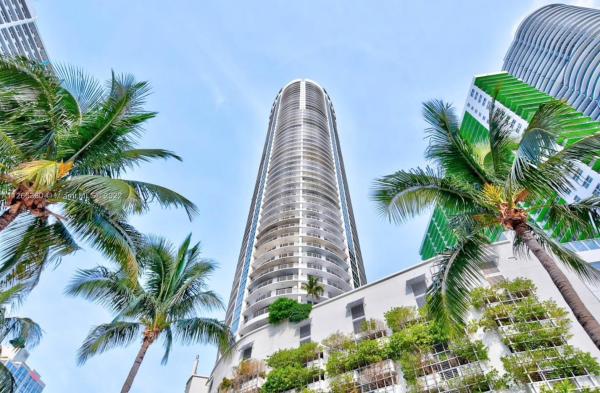 Opera Tower, 1750 N Bayshore Dr #1704, Miami, Florida 33132, image 2