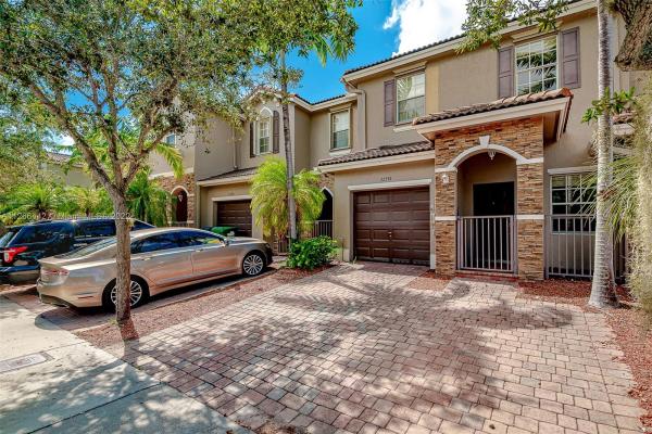 22396 SW 89th Path, Cutler Bay, Florida 33190, image 2