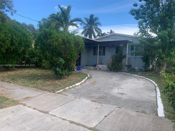 Taylors, 820 NW 45th St, Miami, Florida 33127, image 1