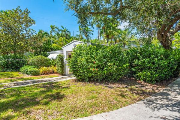 Camner Gables, 4214 Braganza Ave, Miami, Florida 33133, image 2