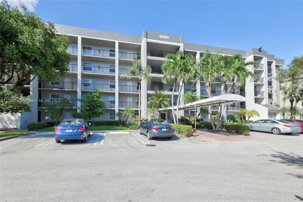 Cypress Reach At Palm-Aire, 4091 Cypress Reach Ct #402, Pompano Beach, Florida 33069, image 1