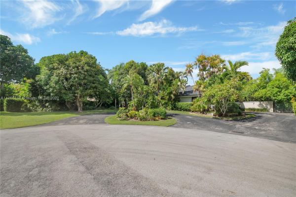 Clinton Grove Estates, 15734 SW 82nd Ct, Palmetto Bay, Florida 33157, image 1