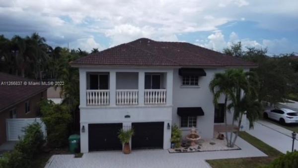 1238 SW 154th Ct, Unincorporated Dade County, Florida 33194, image 1