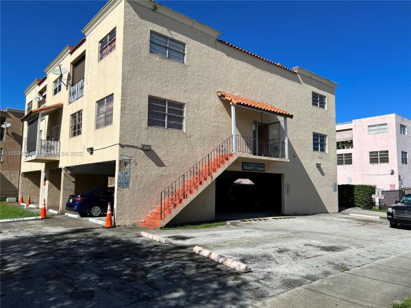 Villa Catalina, 1305 W 53rd St #420, Hialeah, Florida 33012, image 1