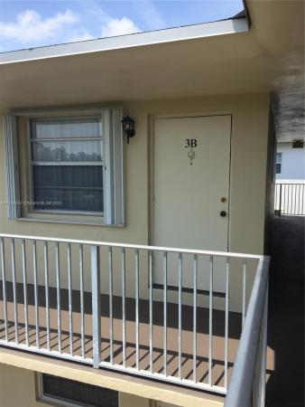 Crystal Court Manor, 1301 N 12th Ct #3B, Hollywood, Florida 33019, image 1