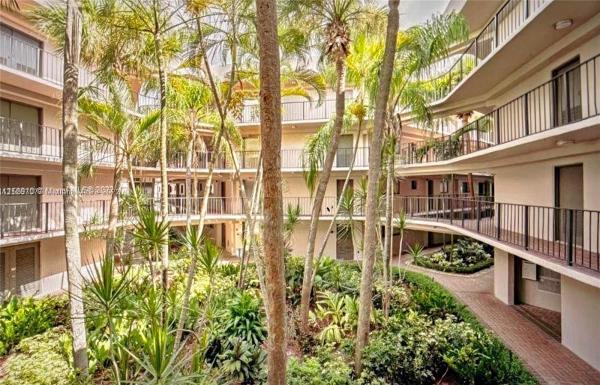 Horizons West, 8540 SW 133rd Avenue Rd #416, Kendale Lakes, Florida 33183, image 2