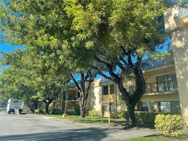 Nob Hill West, 10423 N Kendall Dr #C107, Kendall, Florida 33176, image 1