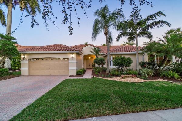 Fairfax Lake, 480 Montclaire Dr, Weston, Florida 33326, image 1