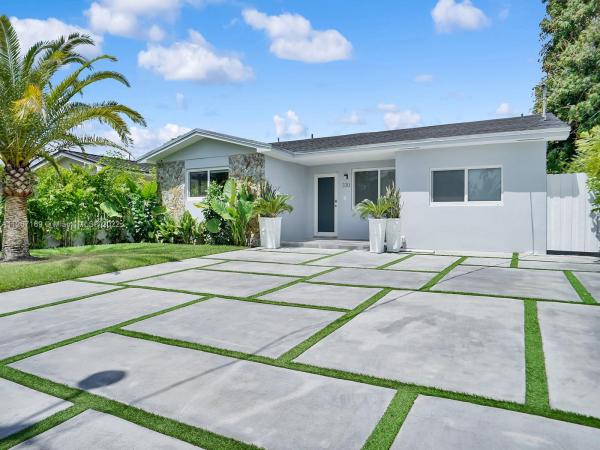 Pinehurst Villa, 330 SW 49th Ave, Miami, Florida 33134, image 1