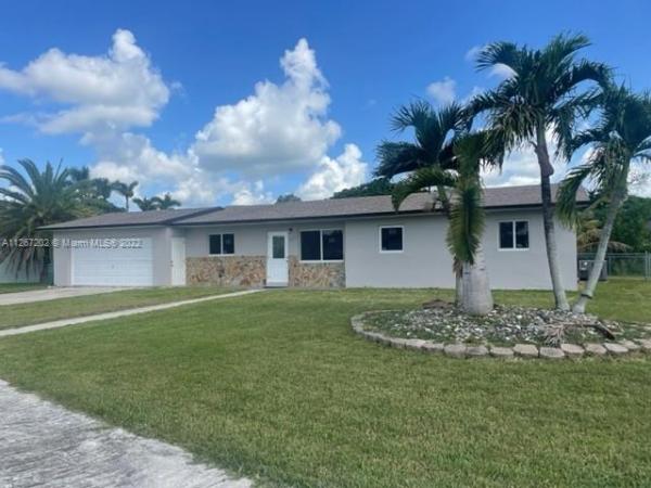 Homriv, 1211 NW 18th St, Homestead, Florida 33030, image 1