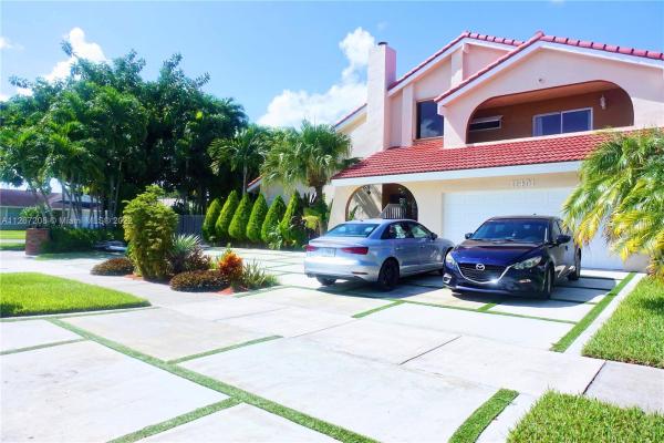 Glen Cove, 11491 SW 102nd St, Kendall, Florida 33176, image 2