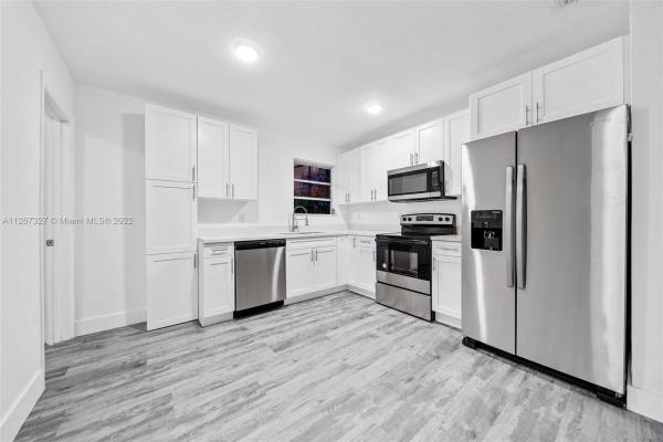 18951 SW 311th St, Unincorporated Dade County, Florida 33030, image 2