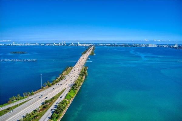 Blue On The Bay, 601 NE 36th St #2310, Miami, Florida 33137, image 2