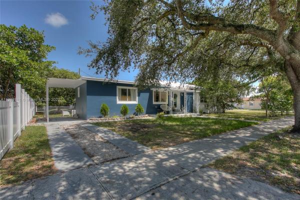 2001 Washington St, Hollywood, Florida 33020, image 1